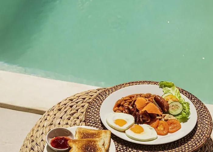Native With Pool At Kalumo * 오슬롭